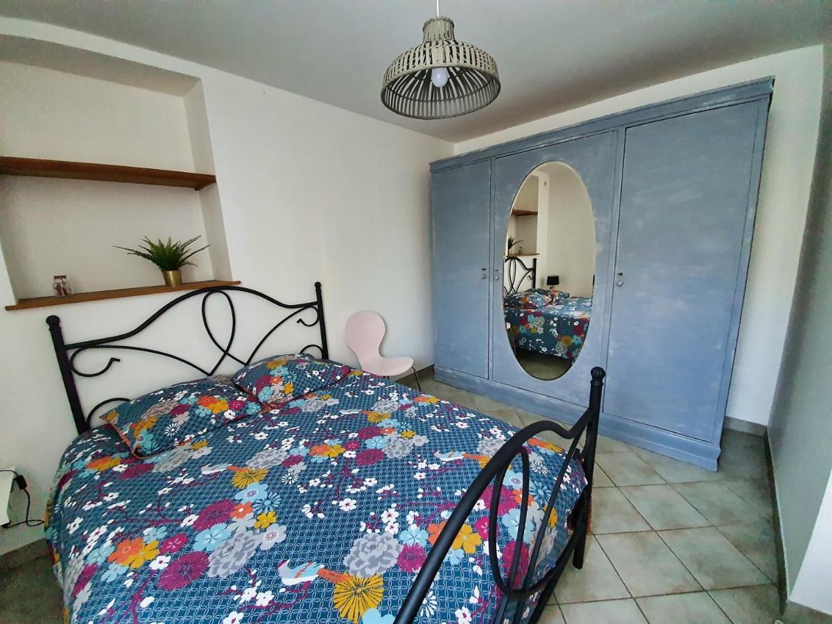 Idealement Situe, Spacieux Et Agreable, Parking Gratuit Et Classe 3 Etoiles ม็อนด์ ภายนอก รูปภาพ